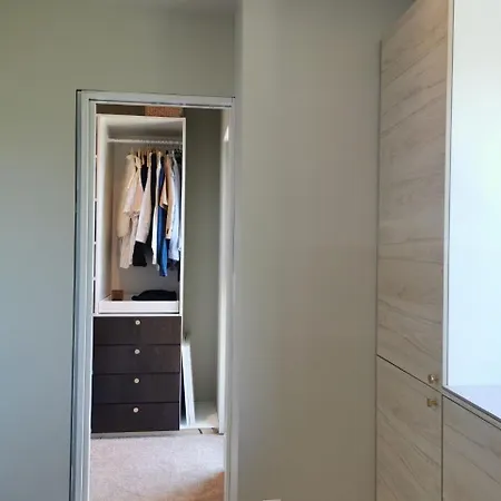 Spacious And Sunny Family Close To The *